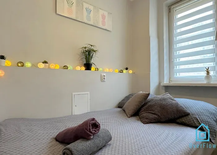 Pineapple Room